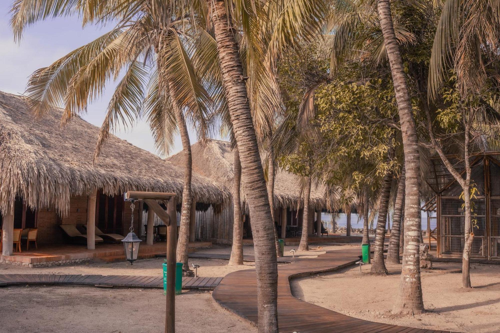 Castillete Hotel & Beach Club ティエラ・ボンバ エクステリア 写真